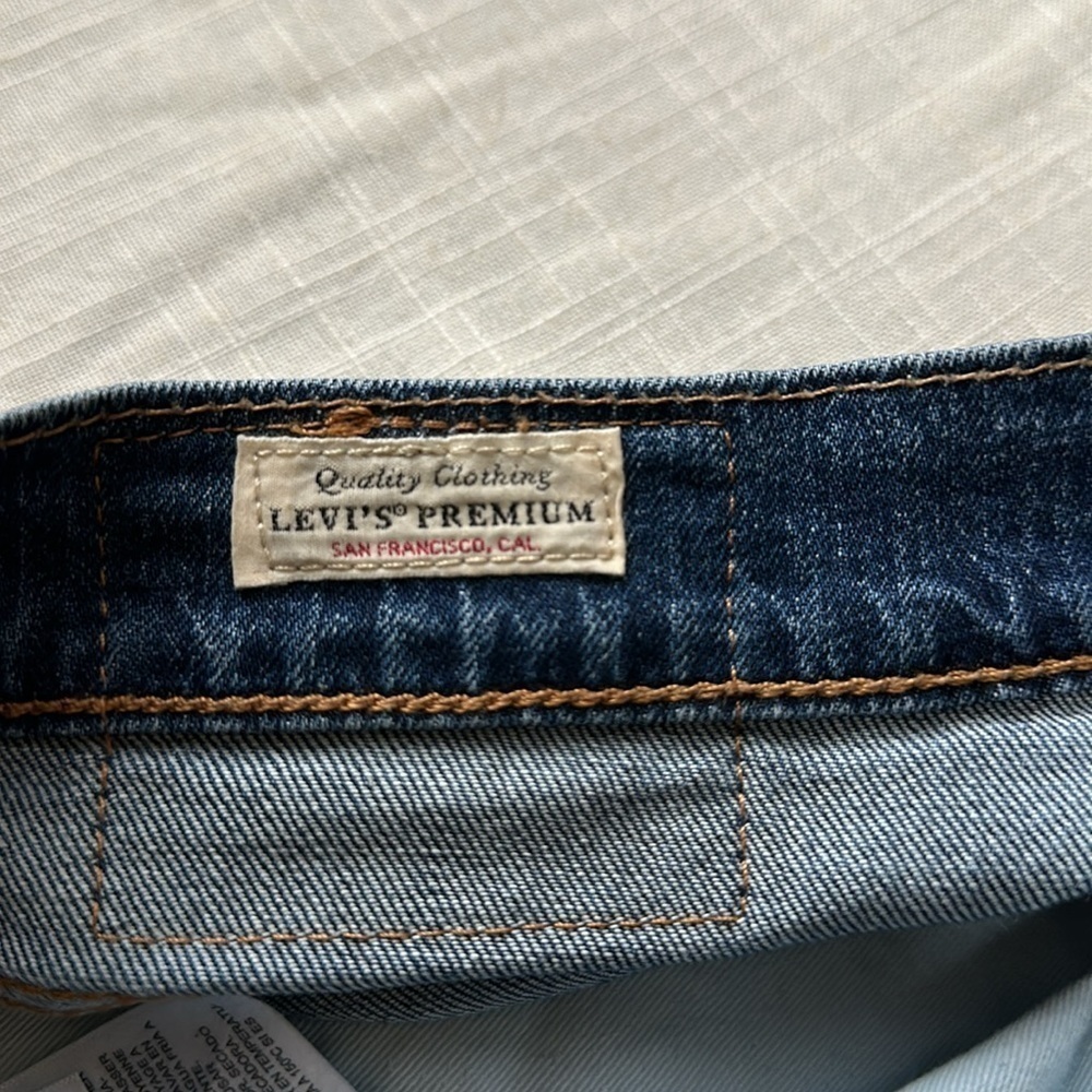 Levi's 502 Blue Denim Jeans - Picture 11 of 12